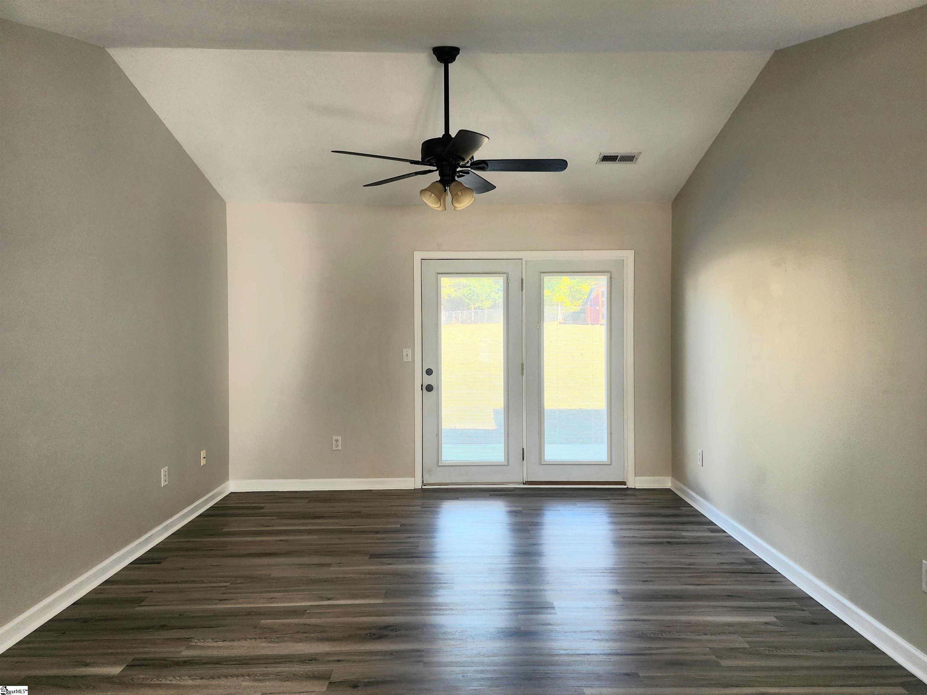 205 Spring Estates Drive Liberty, SC 29657 - Photo 4 of 19