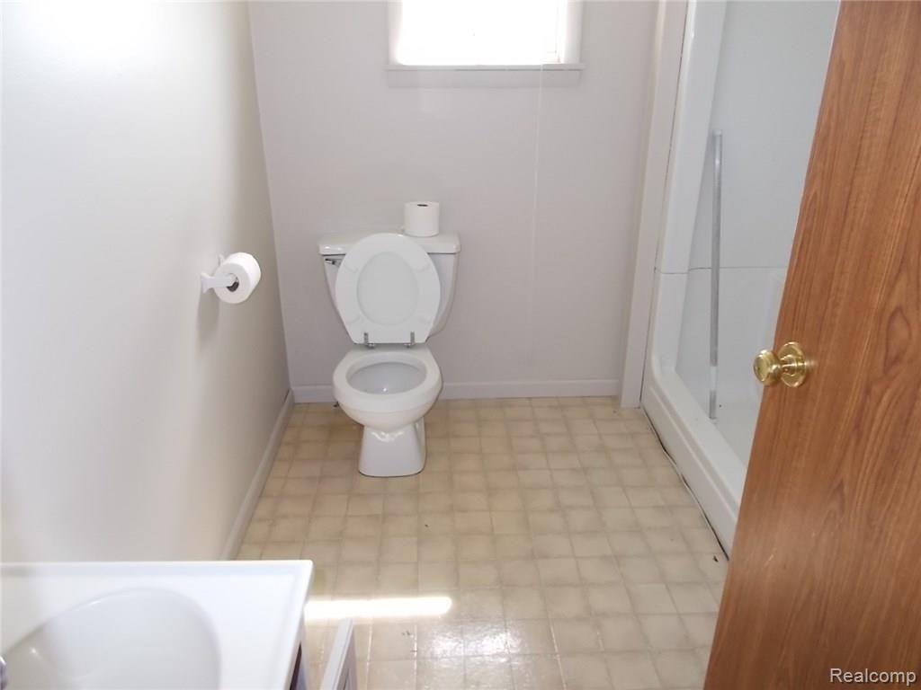 3569 Garner Road Fairgrove, MI 48733 - Photo 6 of 15 DSCN1870.JPG