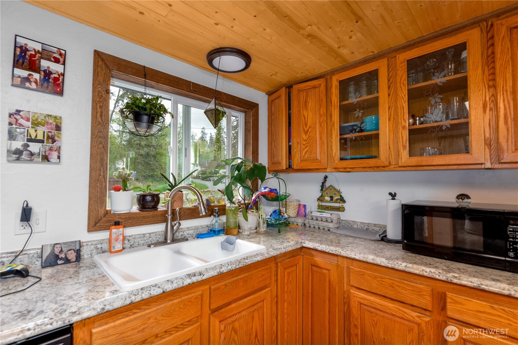 232 Brown Road Port Angeles, WA 98362 - Photo 5 of 31 Gallery Image 5