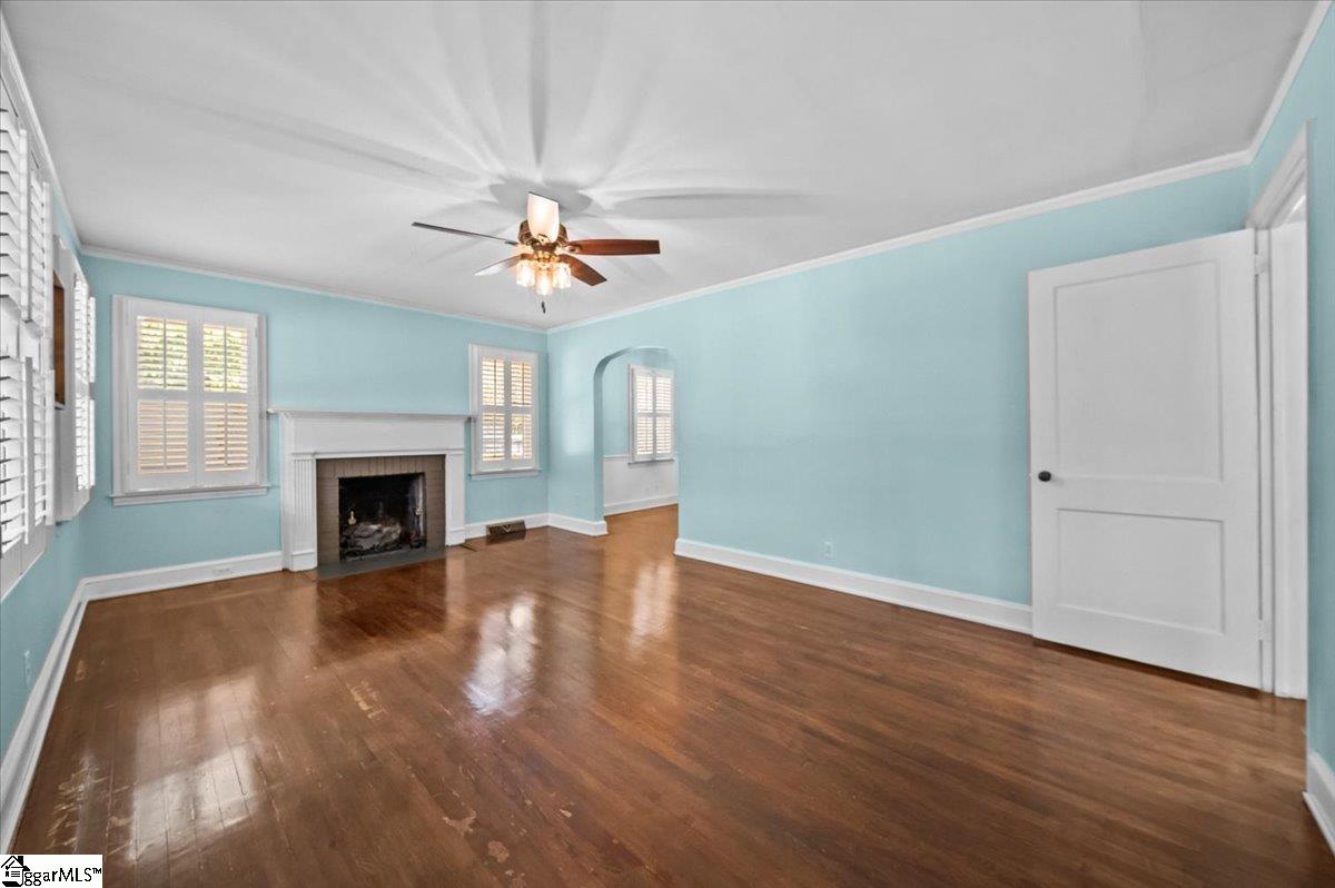 909 Rutherford Road Greenville, SC 29609 - Photo 5 of 32 Gallery Image 5