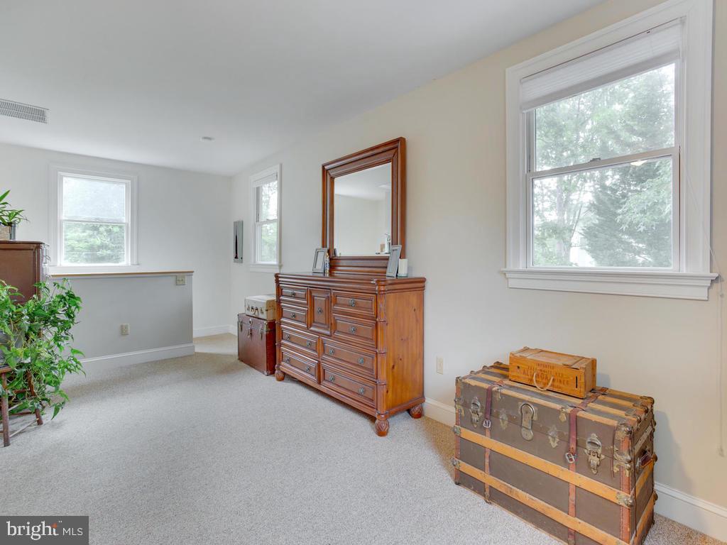 1011 Carrs Road Annapolis, MD 21403 - Photo 20 of 36 Spacious Upper Level Master Bedroom