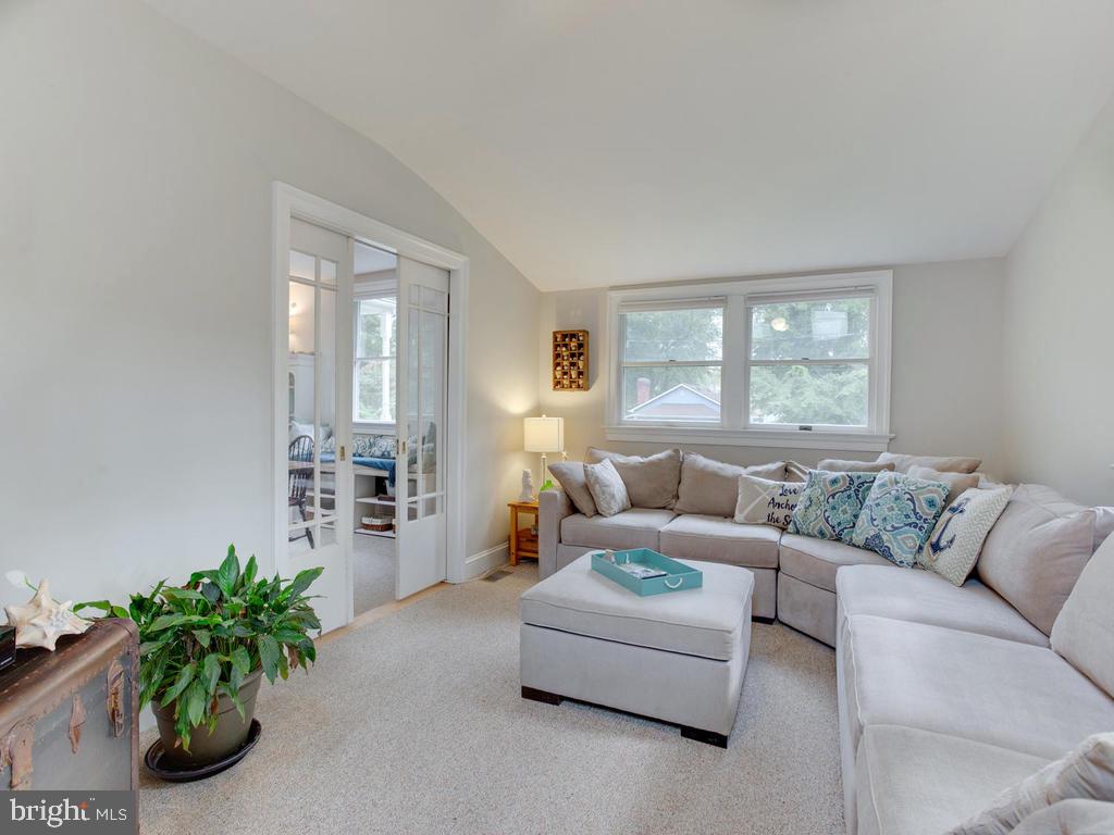 1011 Carrs Road Annapolis, MD 21403 - Photo 9 of 36 Living Room with Pocket Doors to Dining Area