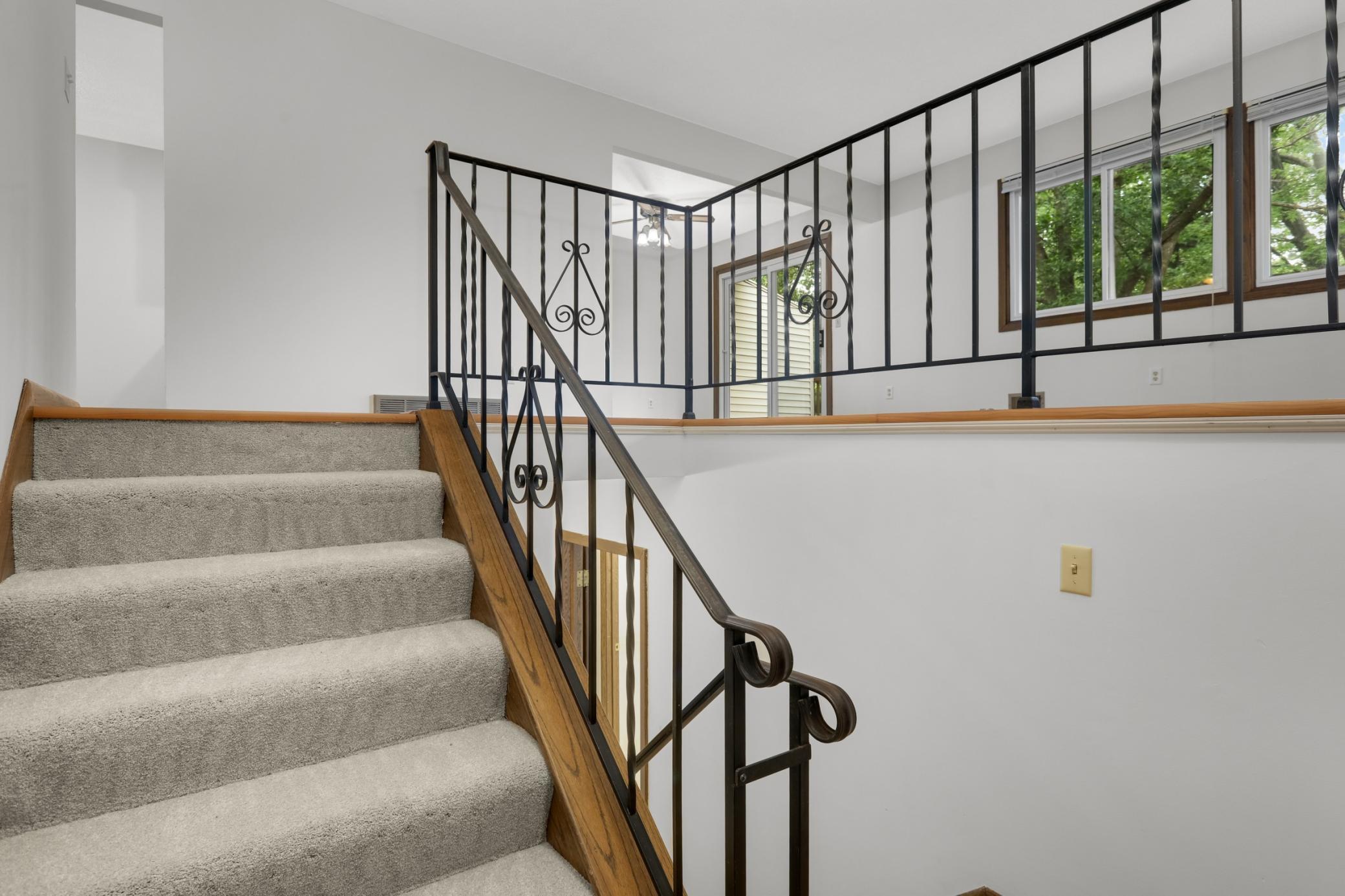 4169 Nancy Place Shoreview, MN 55126 - Photo 3 of 39