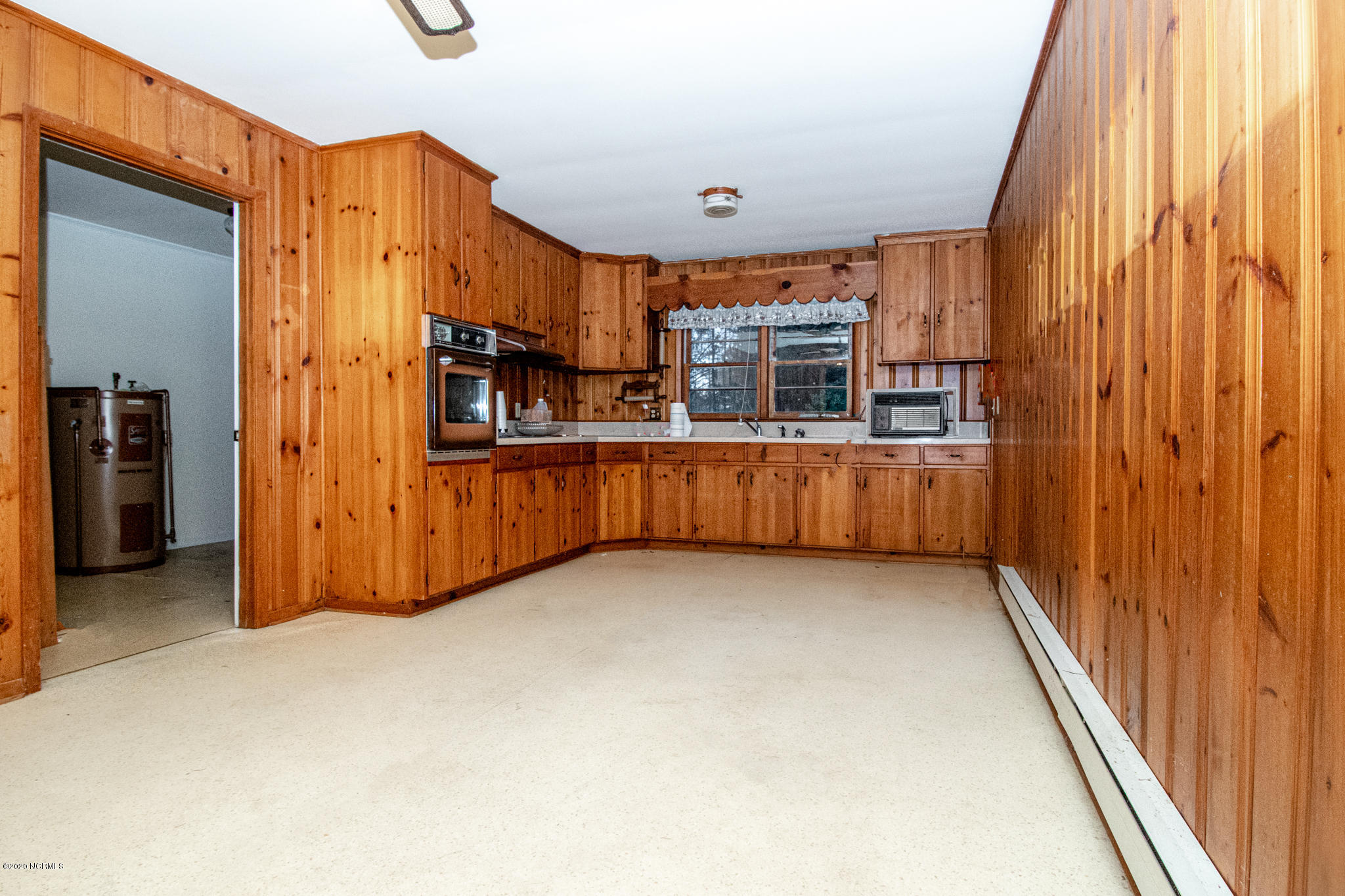 304 Gum Spring Road White Oak, NC 28399 - Photo 5 of 11 Kitchen