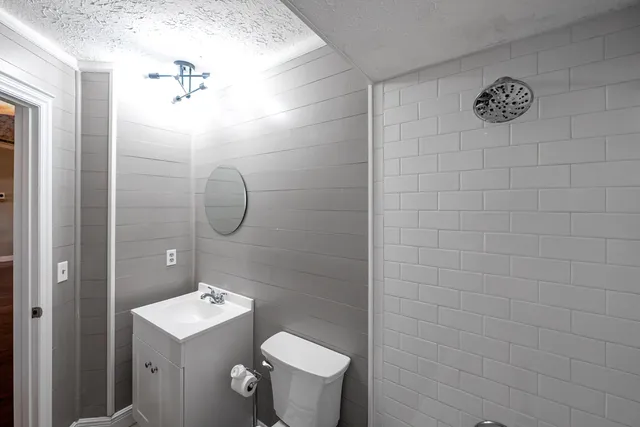 $425,000 | 798 Southeast Thanksgiving Avenue, Port St. Lucie, FL 34984