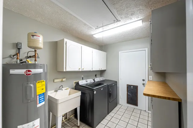 $425,000 | 798 Southeast Thanksgiving Avenue, Port St. Lucie, FL 34984