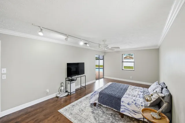 $425,000 | 798 Southeast Thanksgiving Avenue, Port St. Lucie, FL 34984