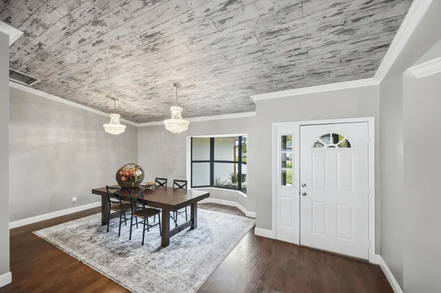 $425,000 | 798 Southeast Thanksgiving Avenue, Port St. Lucie, FL 34984