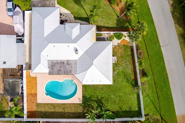 $425,000 | 798 Southeast Thanksgiving Avenue, Port St. Lucie, FL 34984