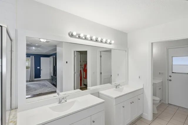 $425,000 | 798 Southeast Thanksgiving Avenue, Port St. Lucie, FL 34984