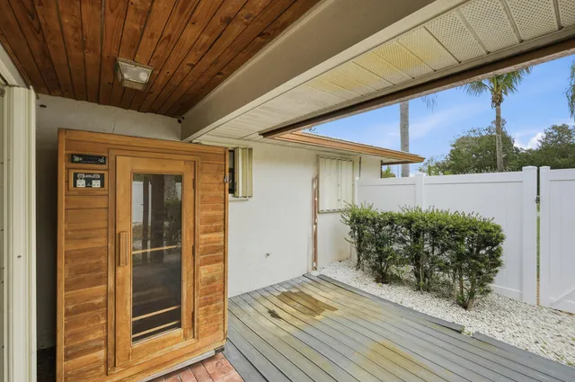 $425,000 | 798 Southeast Thanksgiving Avenue, Port St. Lucie, FL 34984