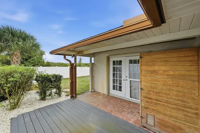 $425,000 | 798 Southeast Thanksgiving Avenue, Port St. Lucie, FL 34984