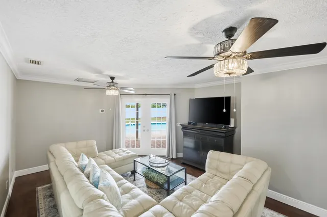 $425,000 | 798 Southeast Thanksgiving Avenue, Port St. Lucie, FL 34984