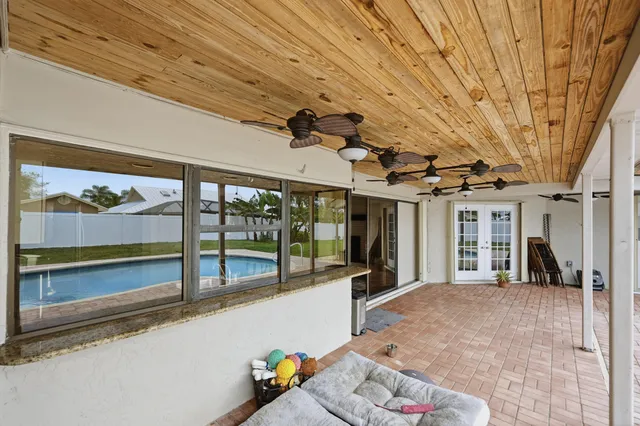 $425,000 | 798 Southeast Thanksgiving Avenue, Port St. Lucie, FL 34984