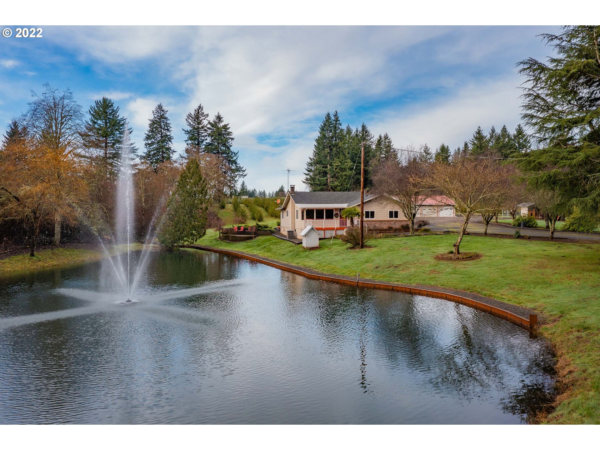 38424 Southeast Coupland Road Estacada, OR 97023 - Photo 1 of 31 Gallery Image 1