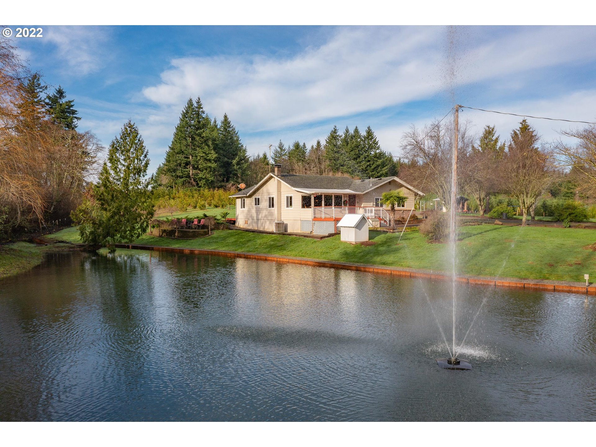 38424 Southeast Coupland Road Estacada, OR 97023 - Photo 3 of 31 Gallery Image 3