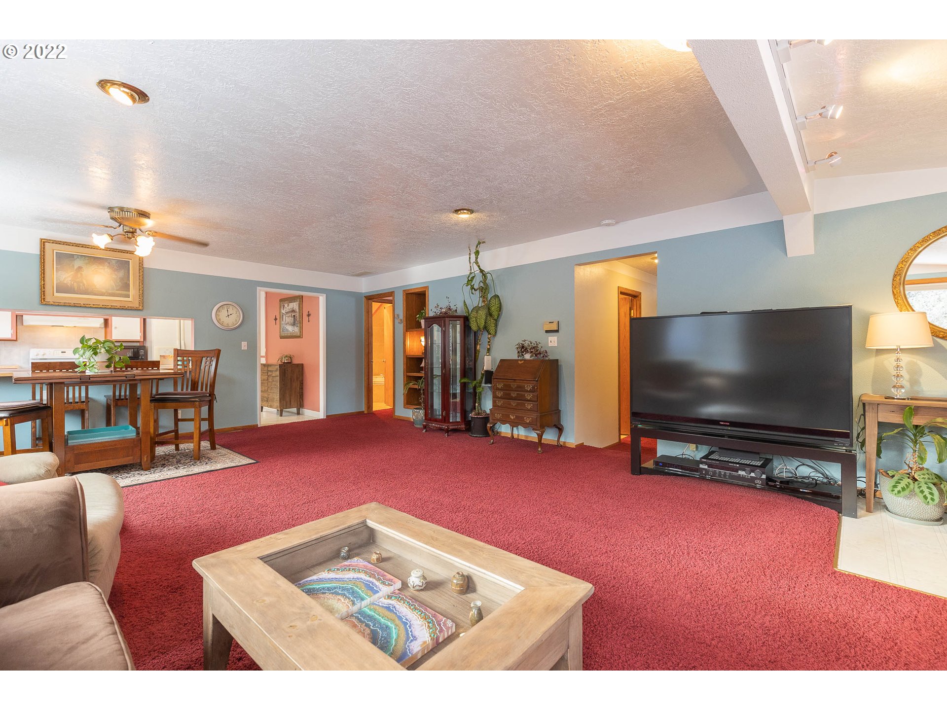 38424 Southeast Coupland Road Estacada, OR 97023 - Photo 8 of 31 Gallery Image 8