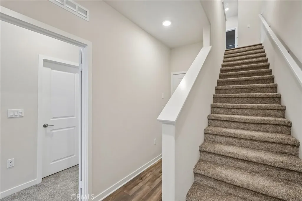 9542 Hannah Way Riverside, CA 92504 - Photo 25 of 35