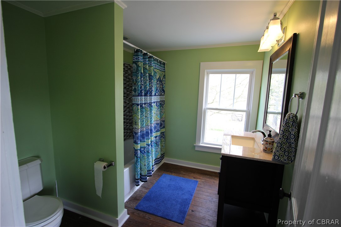 196 Sandy Road Diggs, VA 23045 - Photo 22 of 41 2nd floor bathroom