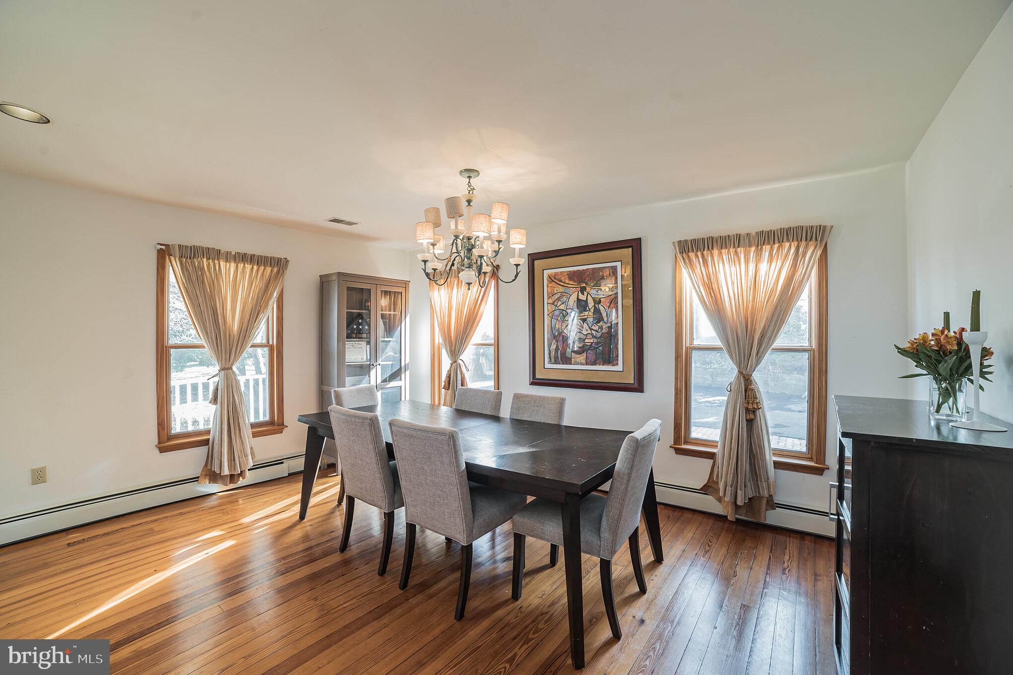 3125 West Ivory Road West Friendship, MD 21794 - Photo 15 of 30 Expansive dining room