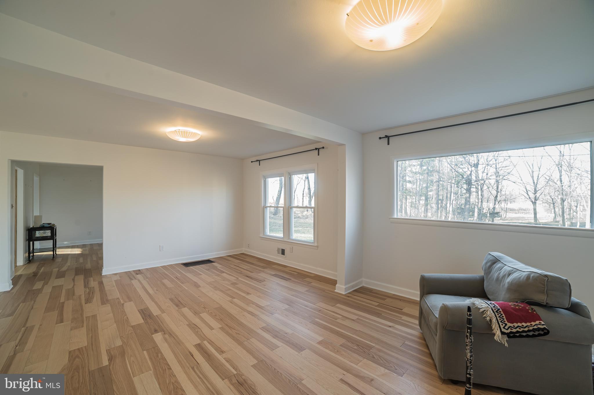 3125 West Ivory Road West Friendship, MD 21794 - Photo 22 of 30 Tenant house living room