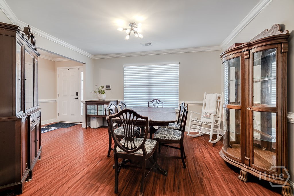 200 Beaubrook Boulevard Springfield, GA 31329 - Photo 5 of 41 Dining room