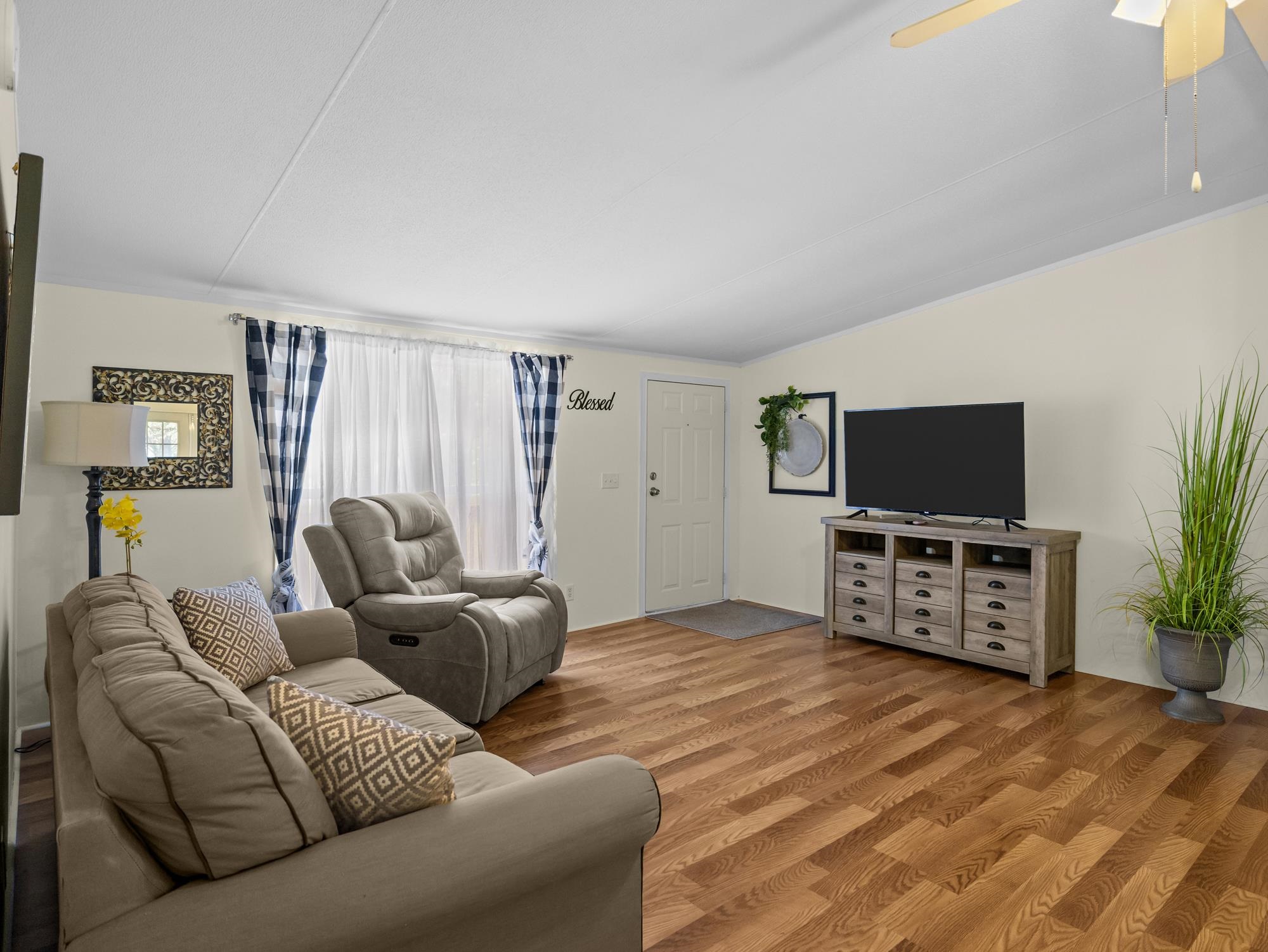 324 Groce Meadow Road Taylors, SC 29687 - Photo 8 of 47