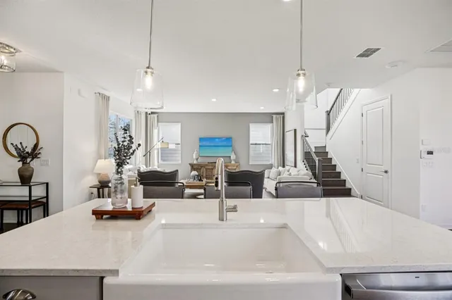 $689,990 | 11189 Green Citron Alley, Winter Garden, FL 34787