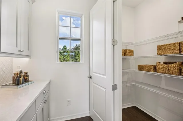 $689,990 | 11189 Green Citron Alley, Winter Garden, FL 34787