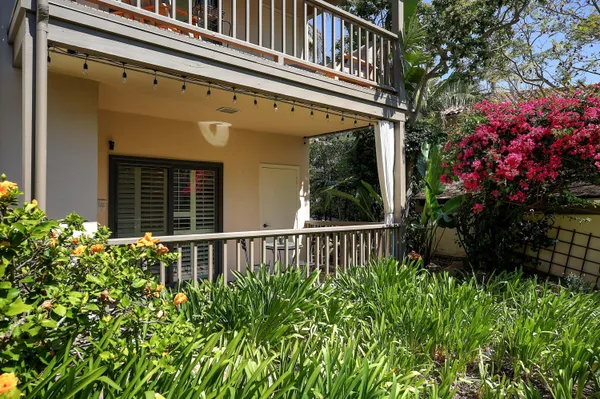 $1,350,000 | 555 East Arrellaga Street, Unit 7, Santa Barbara, CA 93103