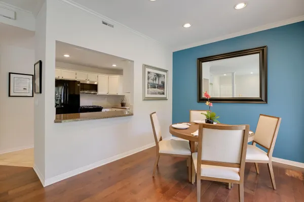 $1,350,000 | 555 East Arrellaga Street, Unit 7, Santa Barbara, CA 93103