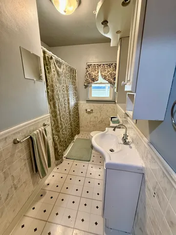 $119,900 | 1717 23rd Avenue, Menominee, MI 49858