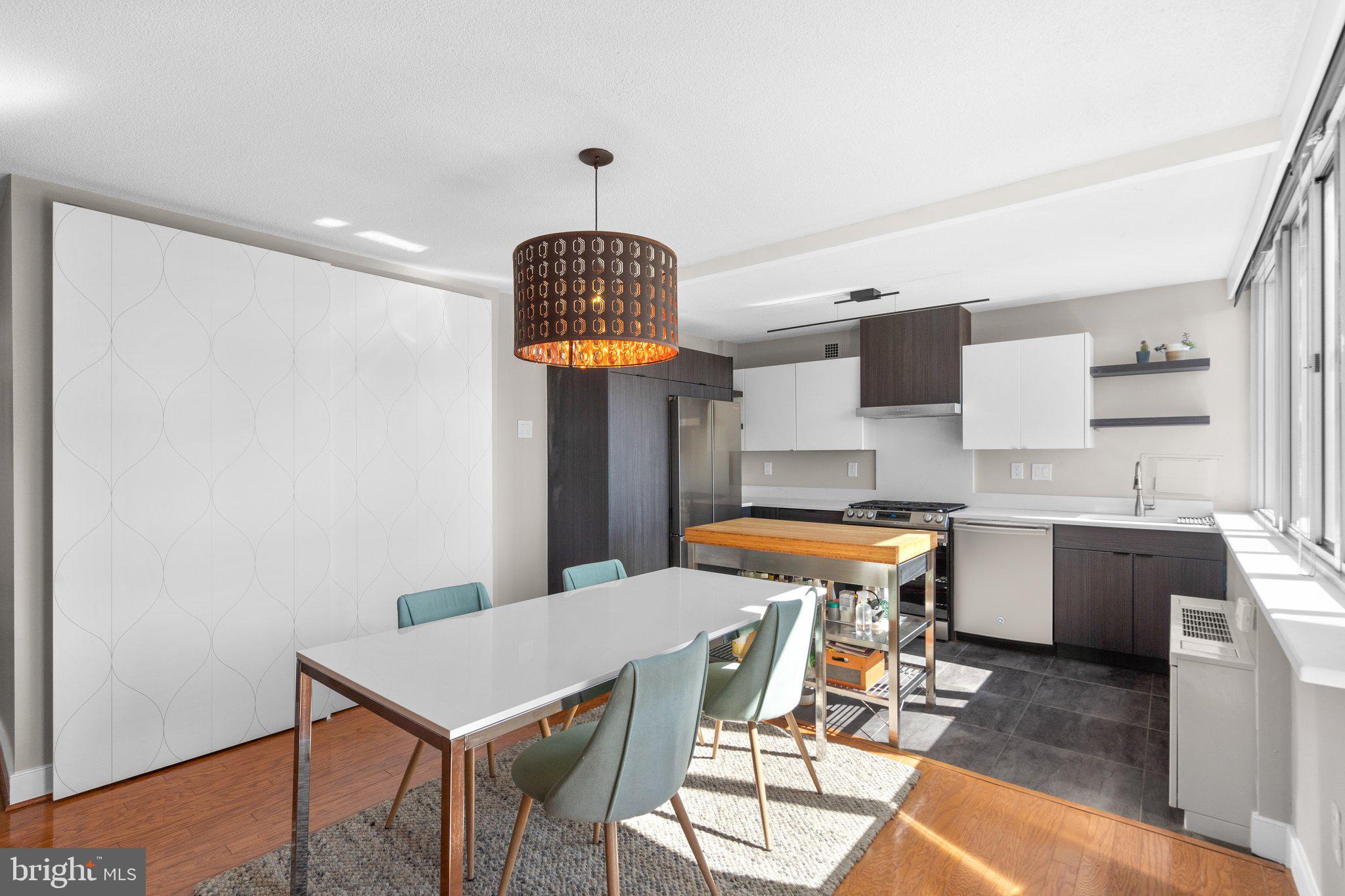 1220 Blair Mill Road, Unit 505 Silver Spring, MD 20910 - Photo 4 of 28 Gallery Image 4