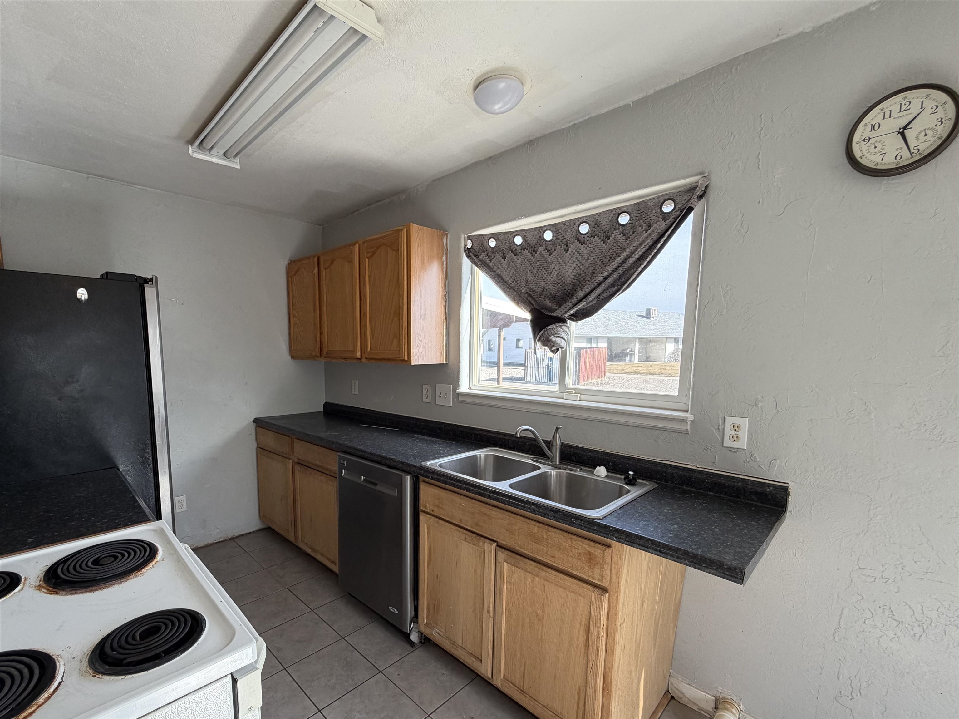 389 Sunnyside Circle, Unit A Grand Junction, CO 81504 - Photo 7 of 17