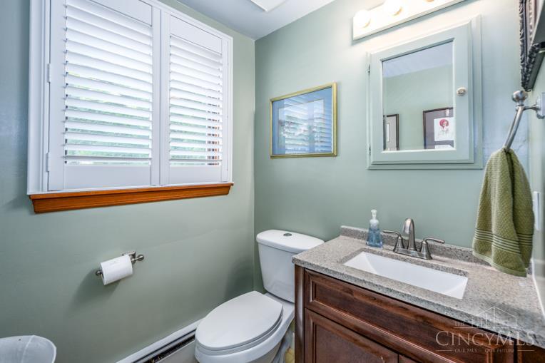 8188 Columbia Road Maineville, OH 45039 - Photo 22 of 54