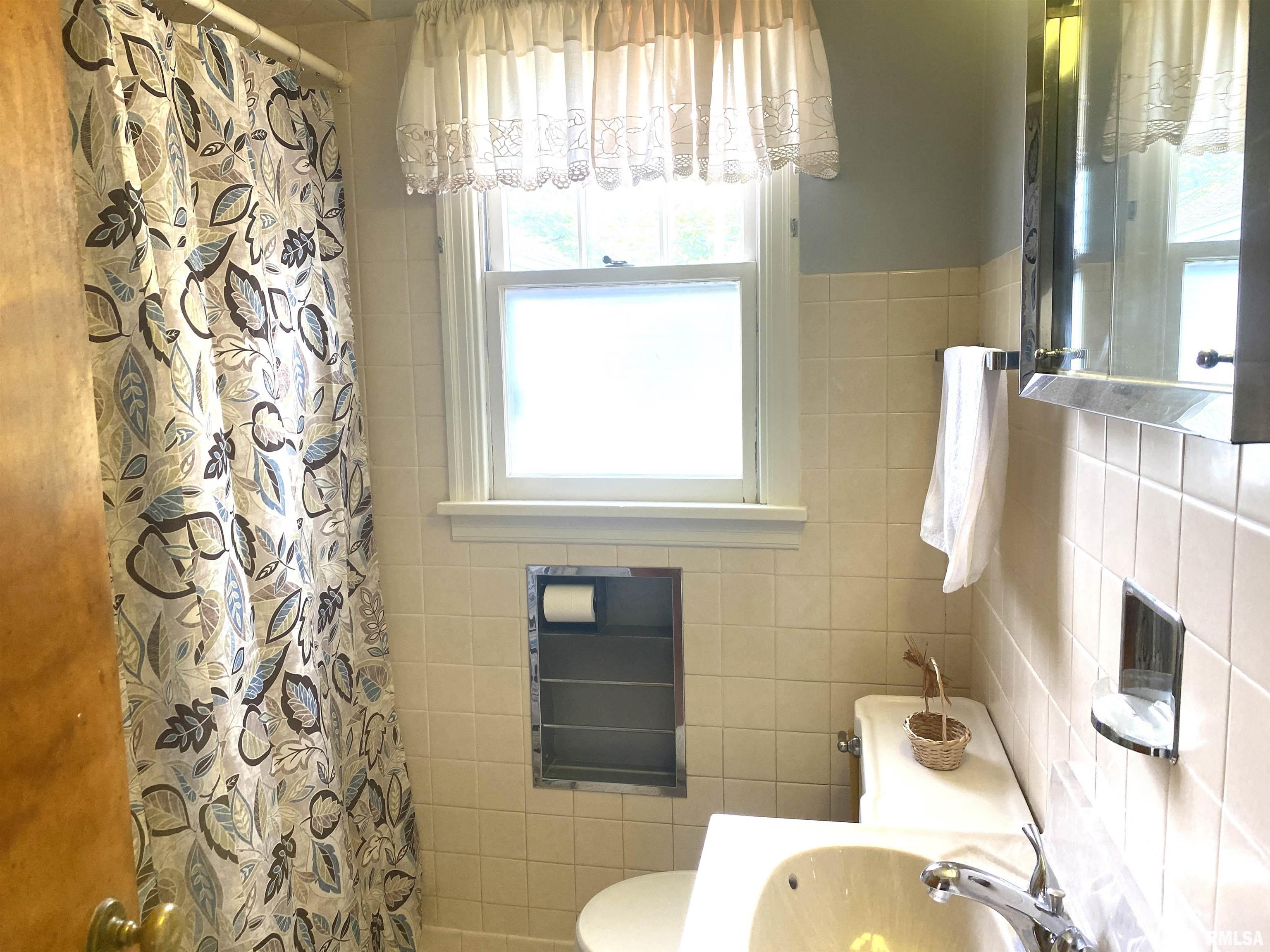 2425 South College Street Springfield, IL 62704 - Photo 12 of 27