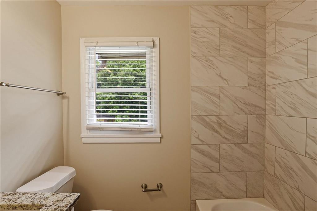 836 Amber Place Northwest Atlanta, GA 30331 - Photo 17 of 27