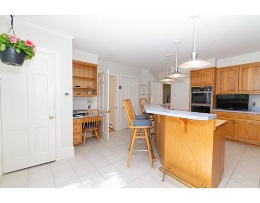 883 Salem End Road Framingham, MA 01702 - Photo 17 of 39
