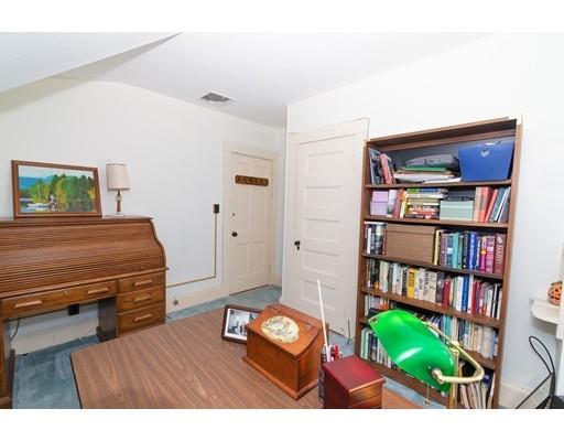 883 Salem End Road Framingham, MA 01702 - Photo 27 of 39