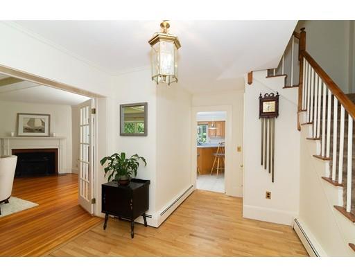 883 Salem End Road Framingham, MA 01702 - Photo 5 of 39