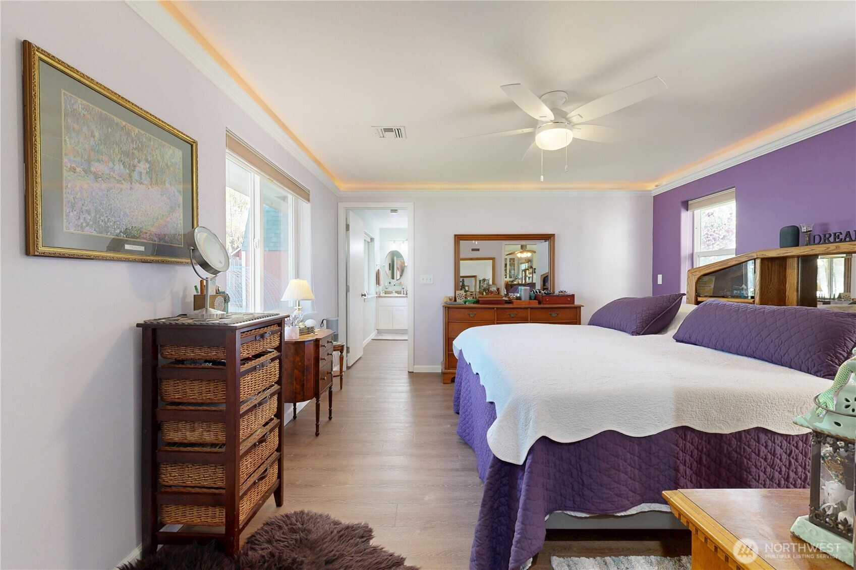 821 East Chestnut Street Walla Walla, WA 99362 - Photo 20 of 39 a bedroom with a bed and wooden floor