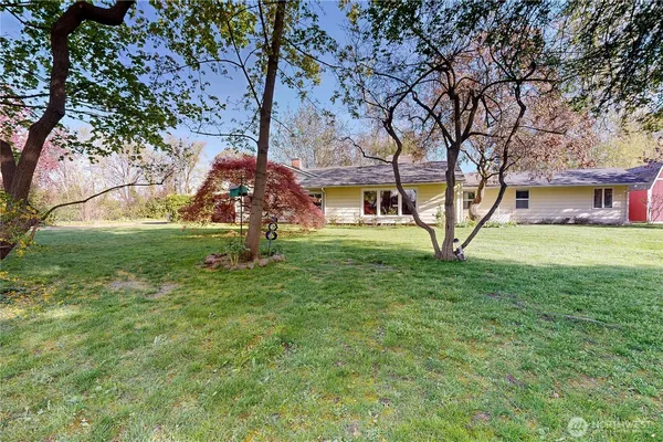 a view of outdoor space with garden and entertaining space