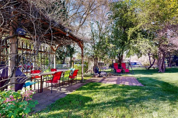 a view of an outdoor space yard and patio