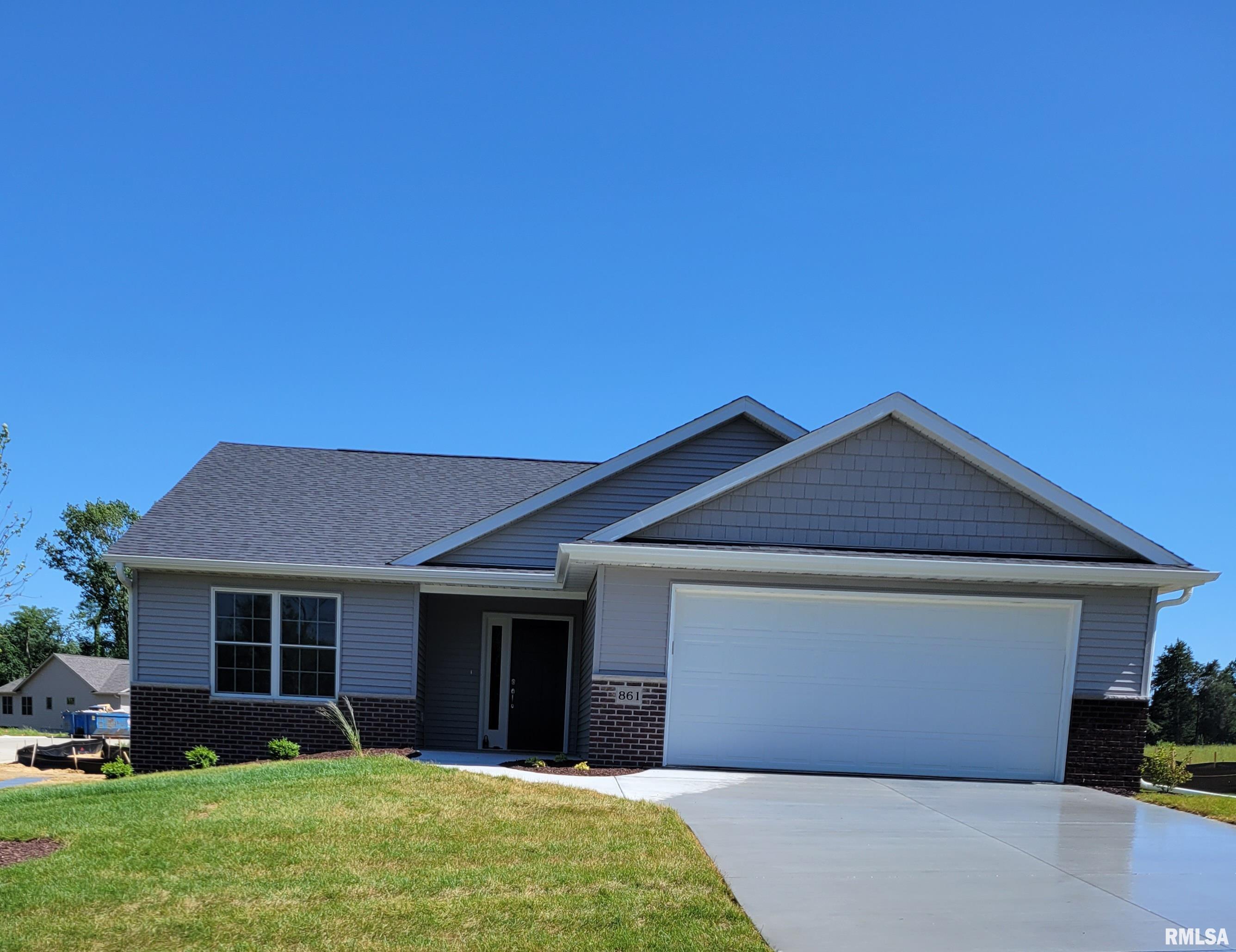909 Riverstone Road Clinton, IA 52732 - Photo 1 of 1 Gallery Image 1