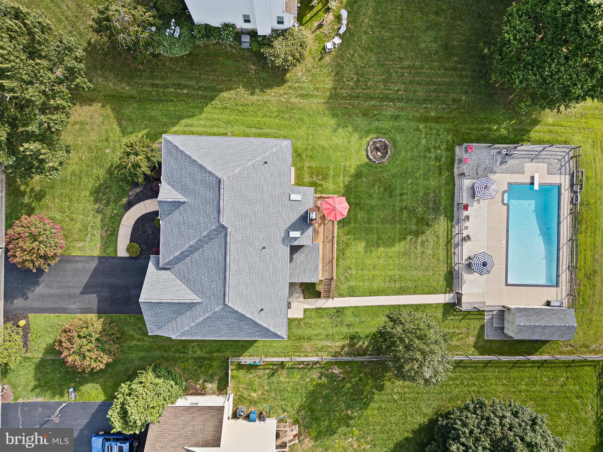 41 Emerald Ridge Drive Bear, DE 19701 - Photo 36 of 38 Arial of home and pool