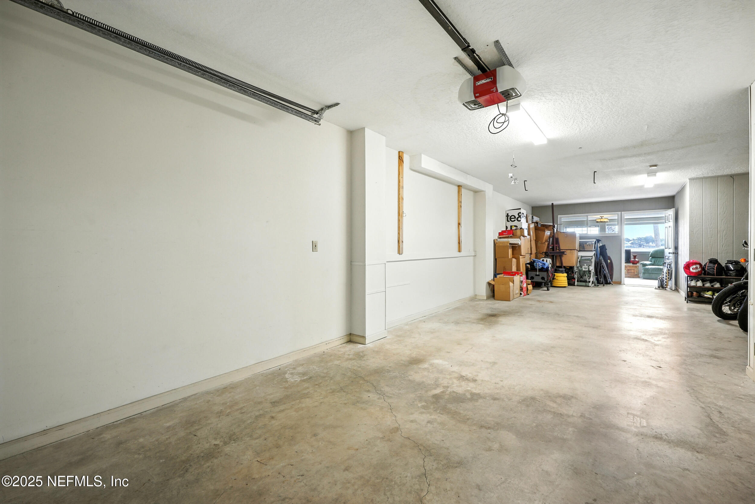 3331 Lighthouse Point Lane Jacksonville, FL 32250 - Photo 44 of 63 a view of a garage