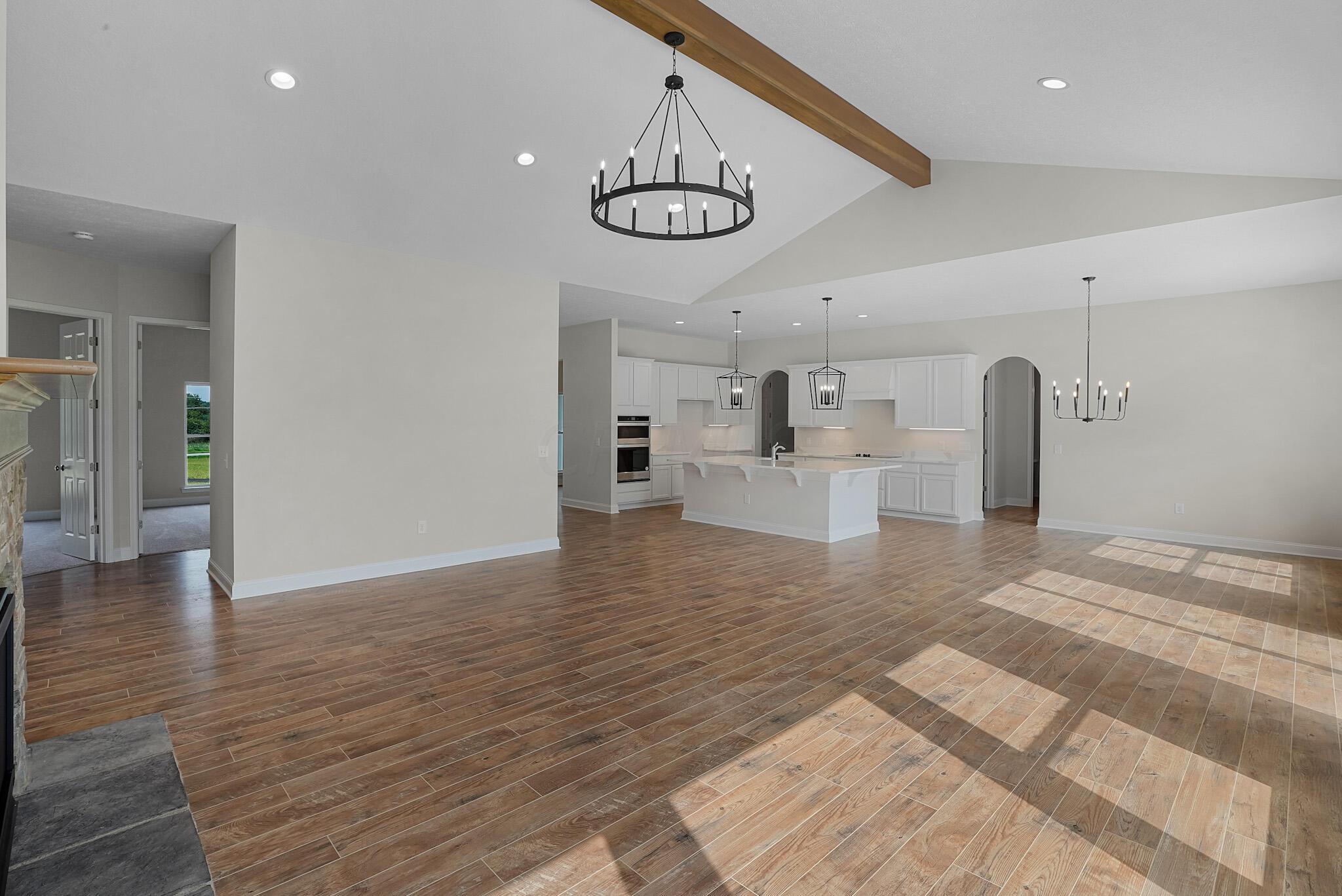 6986 State Rte 61 Sunbury, OH 43074 - Photo 14 of 88 Great Room