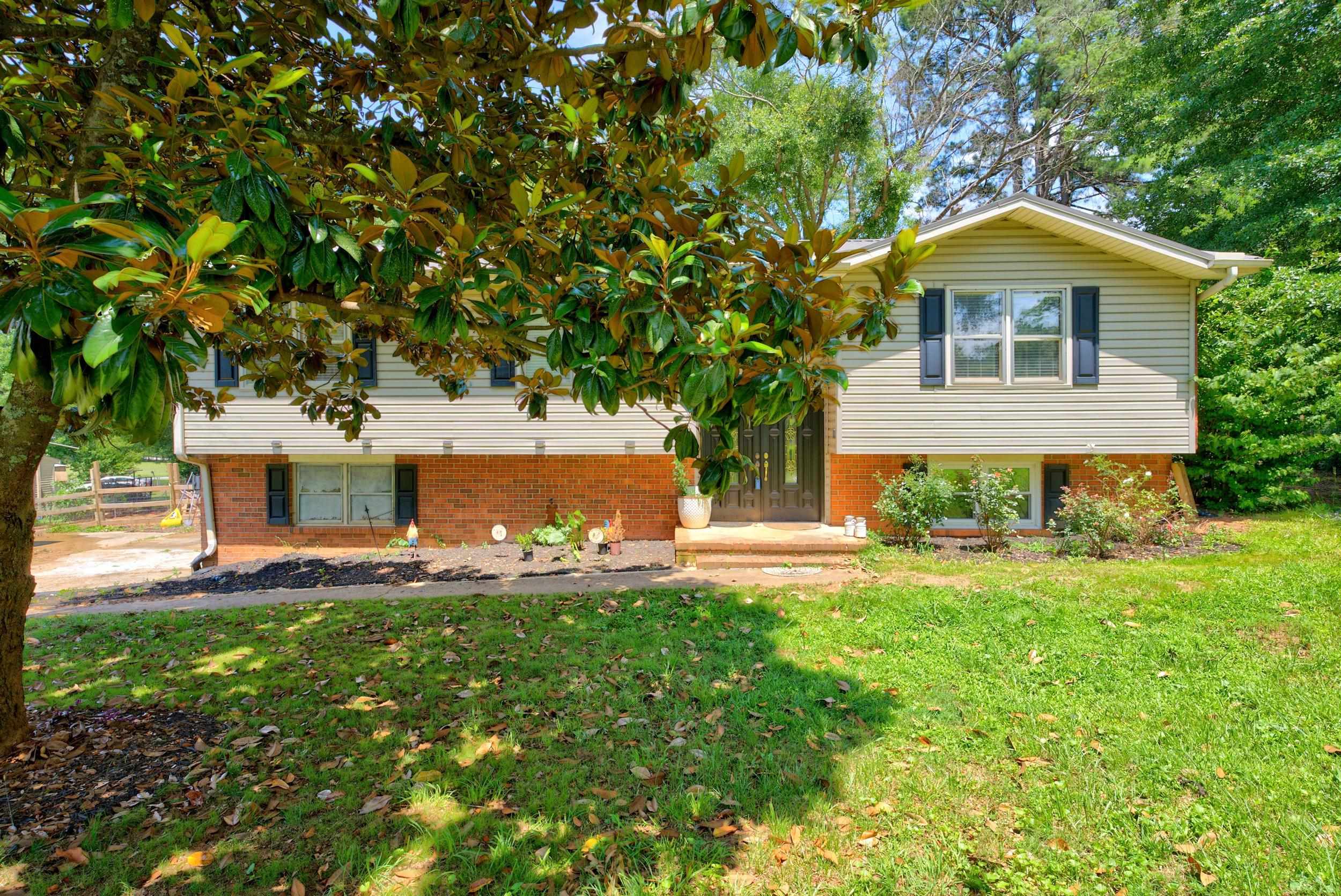 116 Winston Way West Easley, SC 29640 - Photo 3 of 43