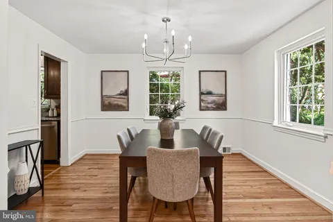 $975,000 | 204 North Evergreen Street, Arlington, VA 22203