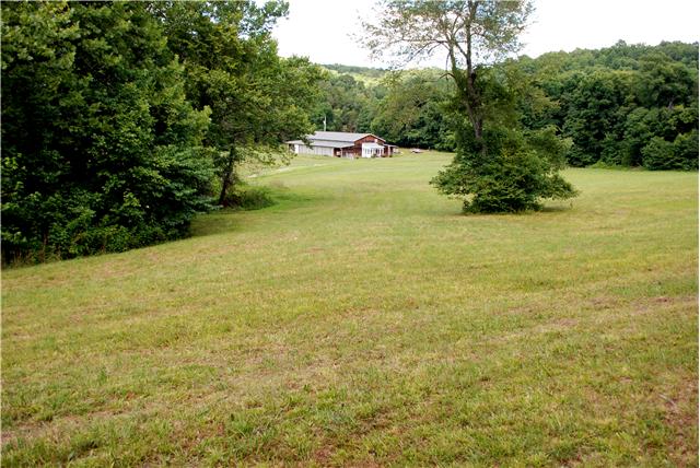 1400 George Boyd Road Ashland City, TN 37015 - Photo 7 of 20 Far away or close up the barn is just as fascinating